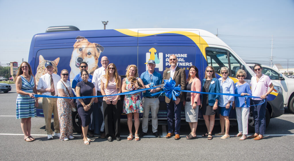 HAP ribbon cutting photo by Deny Howeth